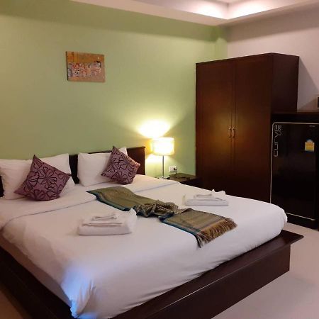 นิชา เรสซิเดนซ์ Hotel หาดกมลา ภายนอก รูปภาพ