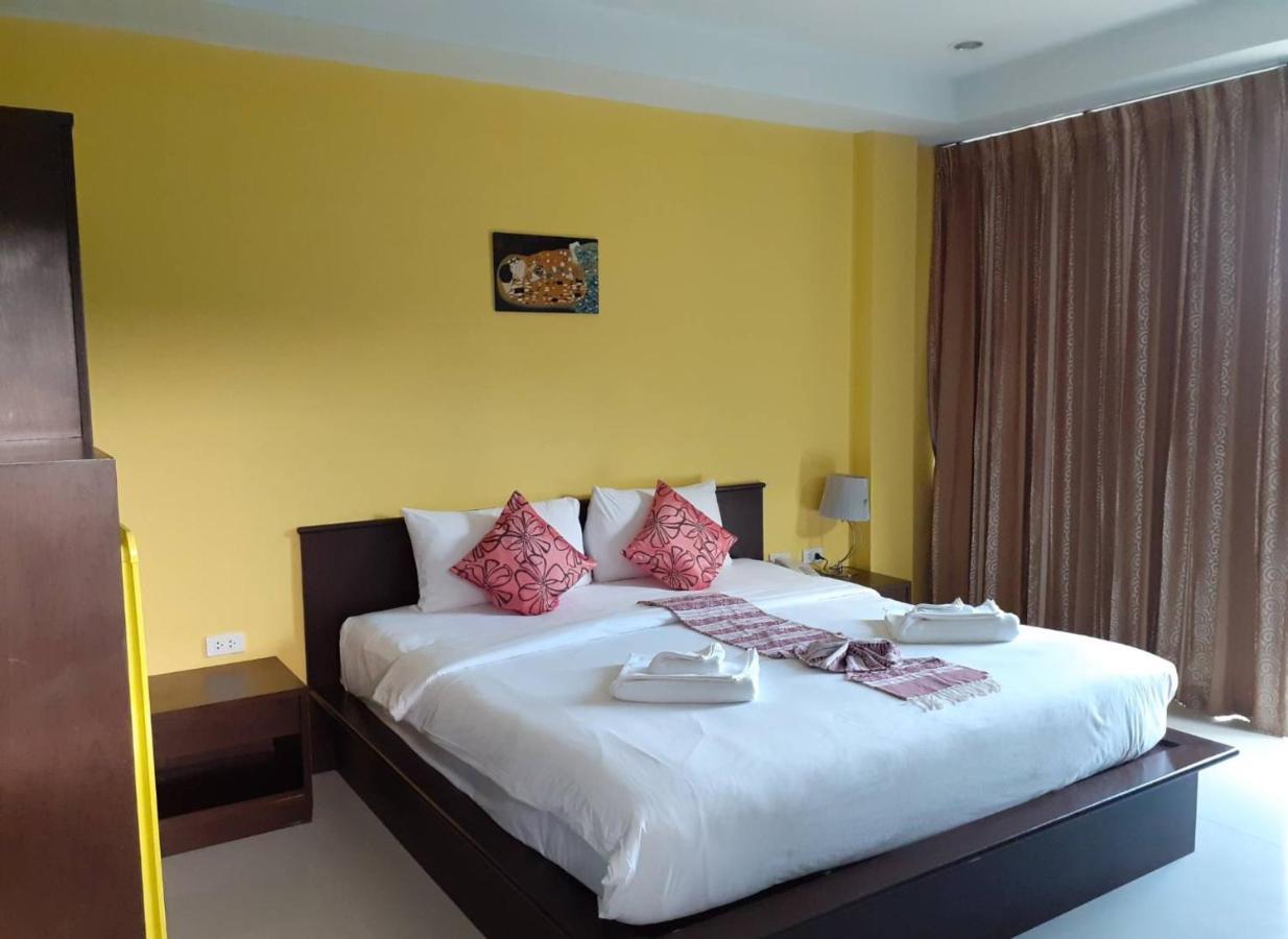 นิชา เรสซิเดนซ์ Hotel หาดกมลา ภายนอก รูปภาพ