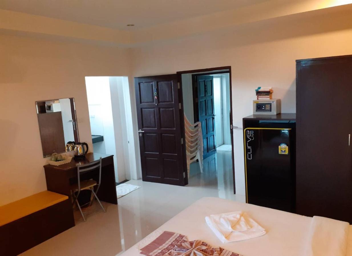 นิชา เรสซิเดนซ์ Hotel หาดกมลา ภายนอก รูปภาพ