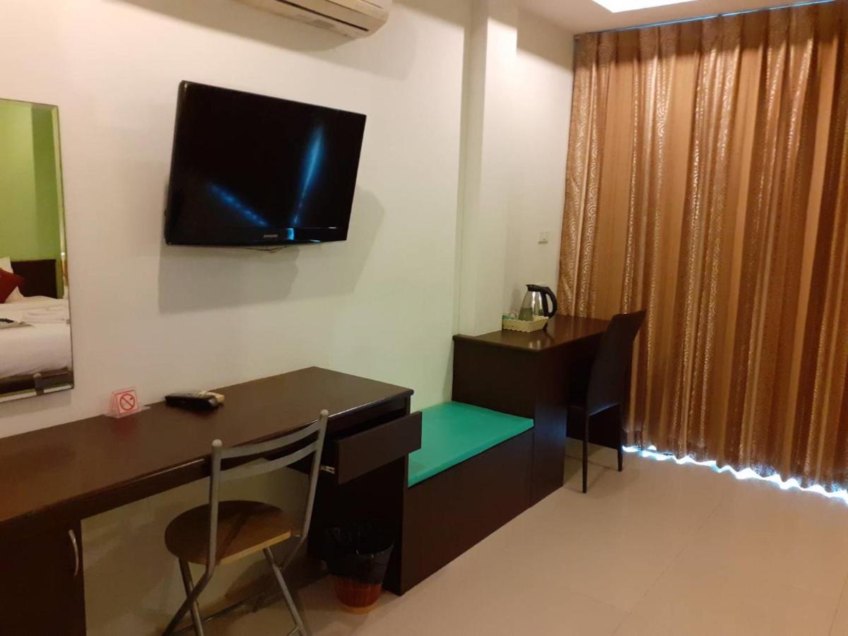 นิชา เรสซิเดนซ์ Hotel หาดกมลา ภายนอก รูปภาพ