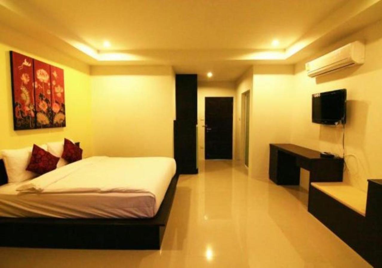 นิชา เรสซิเดนซ์ Hotel หาดกมลา ภายนอก รูปภาพ